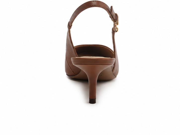 Scarpin Couro Slingback Bico Fino Caramelo Arezzo — foto 3